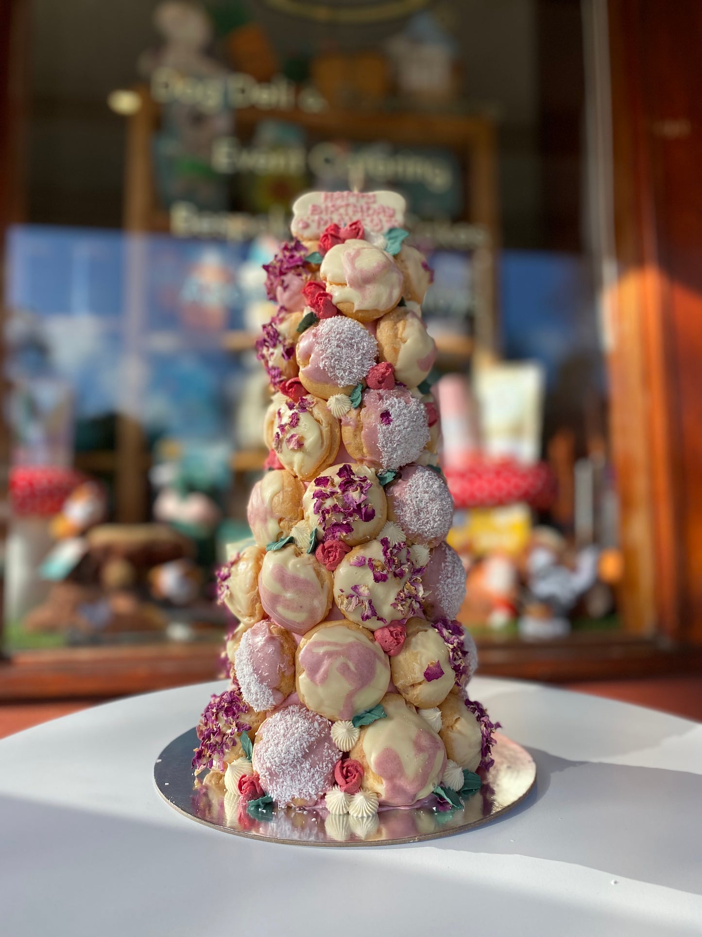 Dogquembouche  - Awake Your Inner Frenchie!