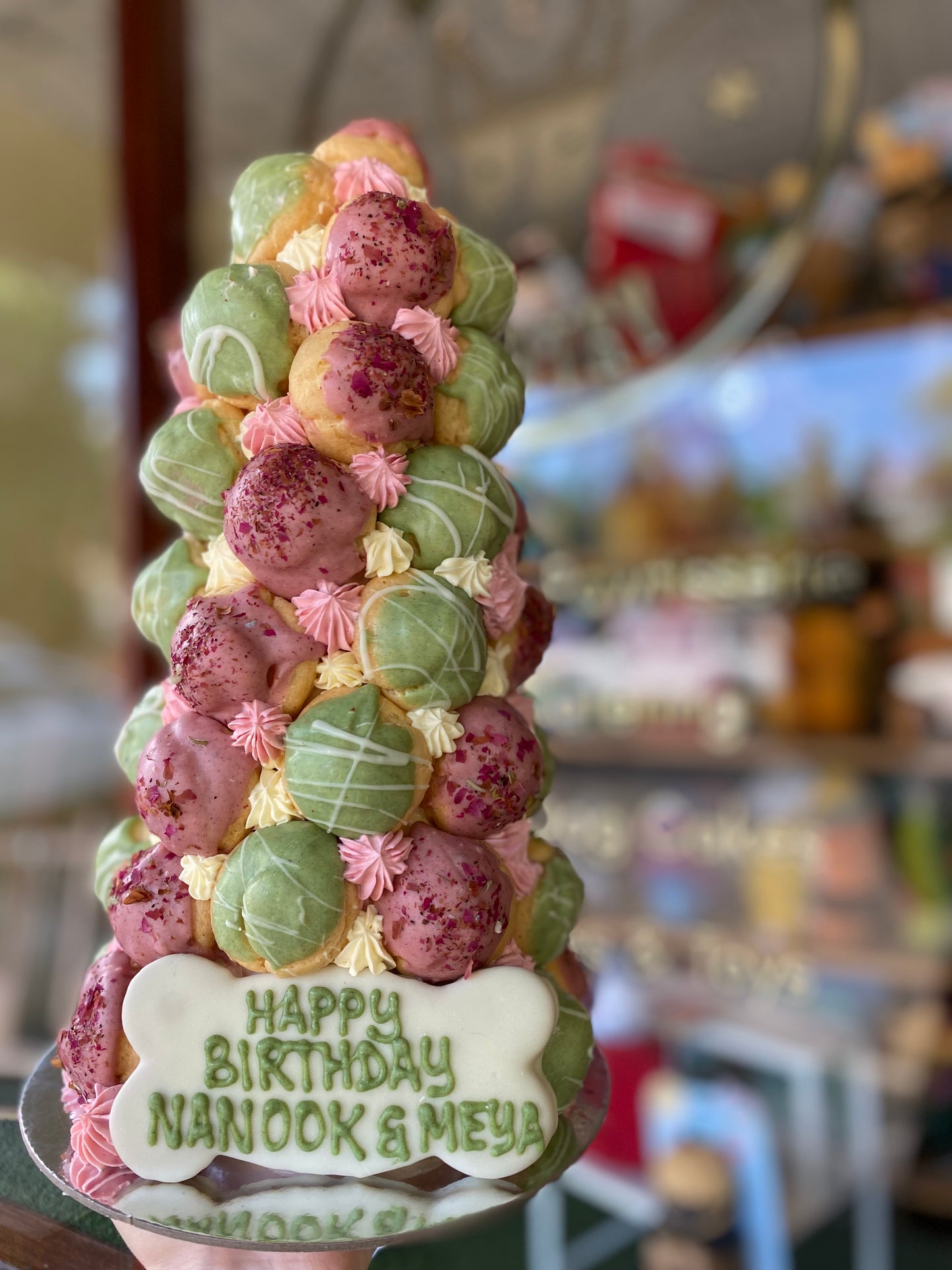 Dogquembouche  - Awake Your Inner Frenchie!