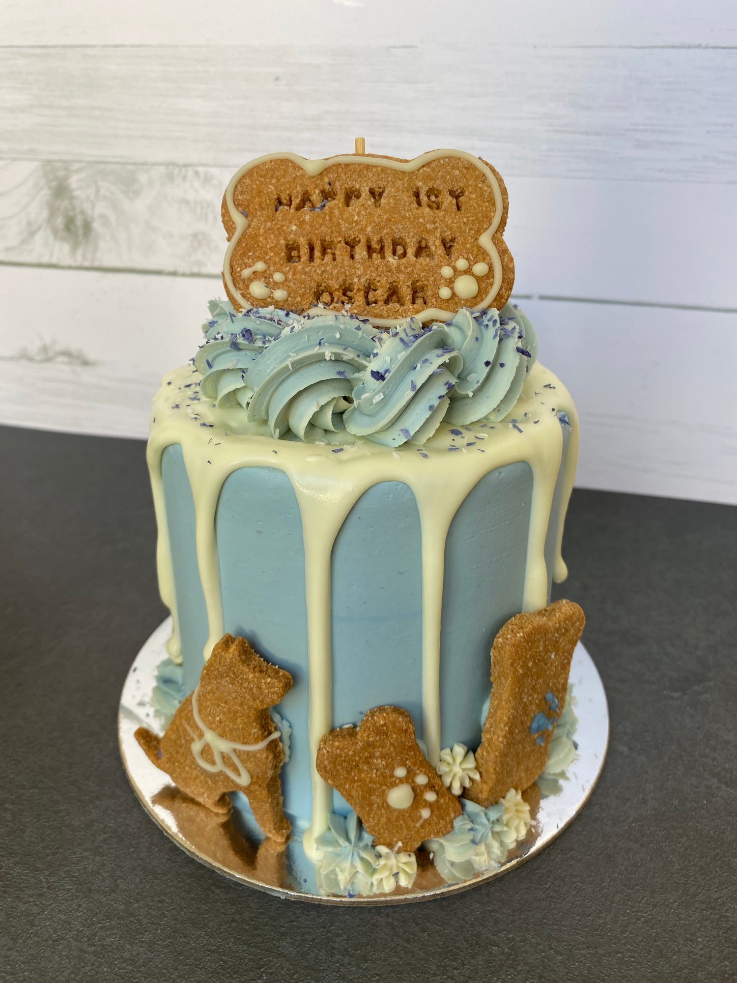 Gourmet top dog cakes